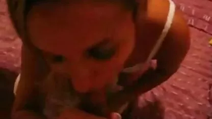 ខ្ញុំជាក្មេងស្រីទួរគី gangbang hd